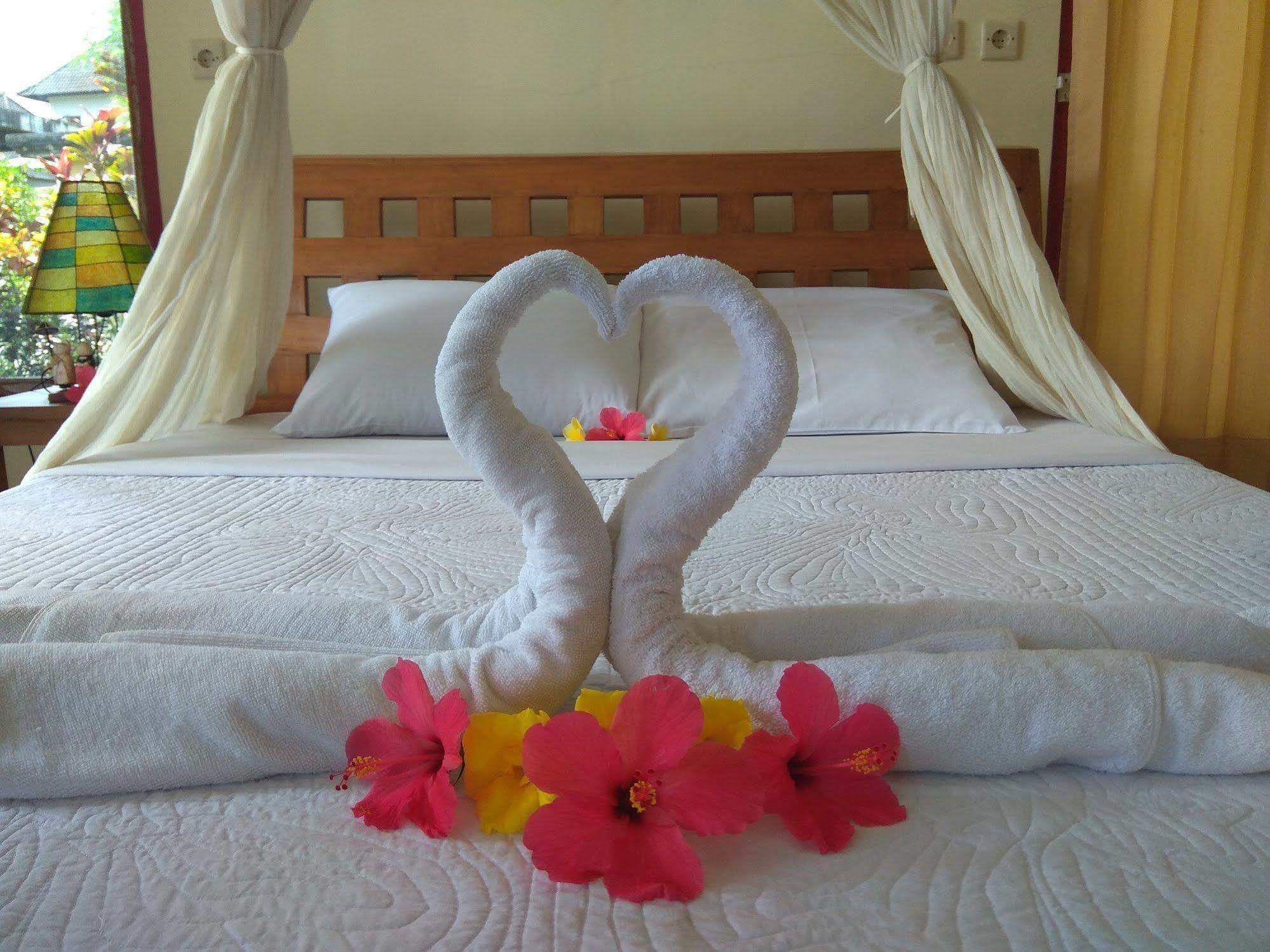 โอโย 1946 เทอร์เรซ คัมปูฮัน Hotel อูบุด ภายนอก รูปภาพ